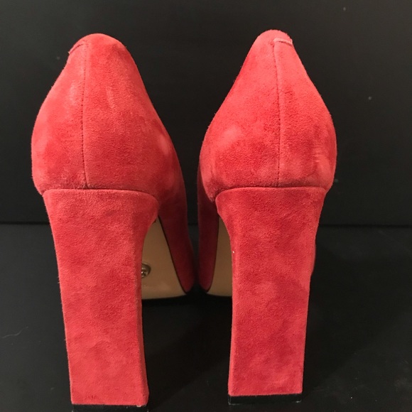 Graciana Red Heels Size 6 - Picture 5 of 7